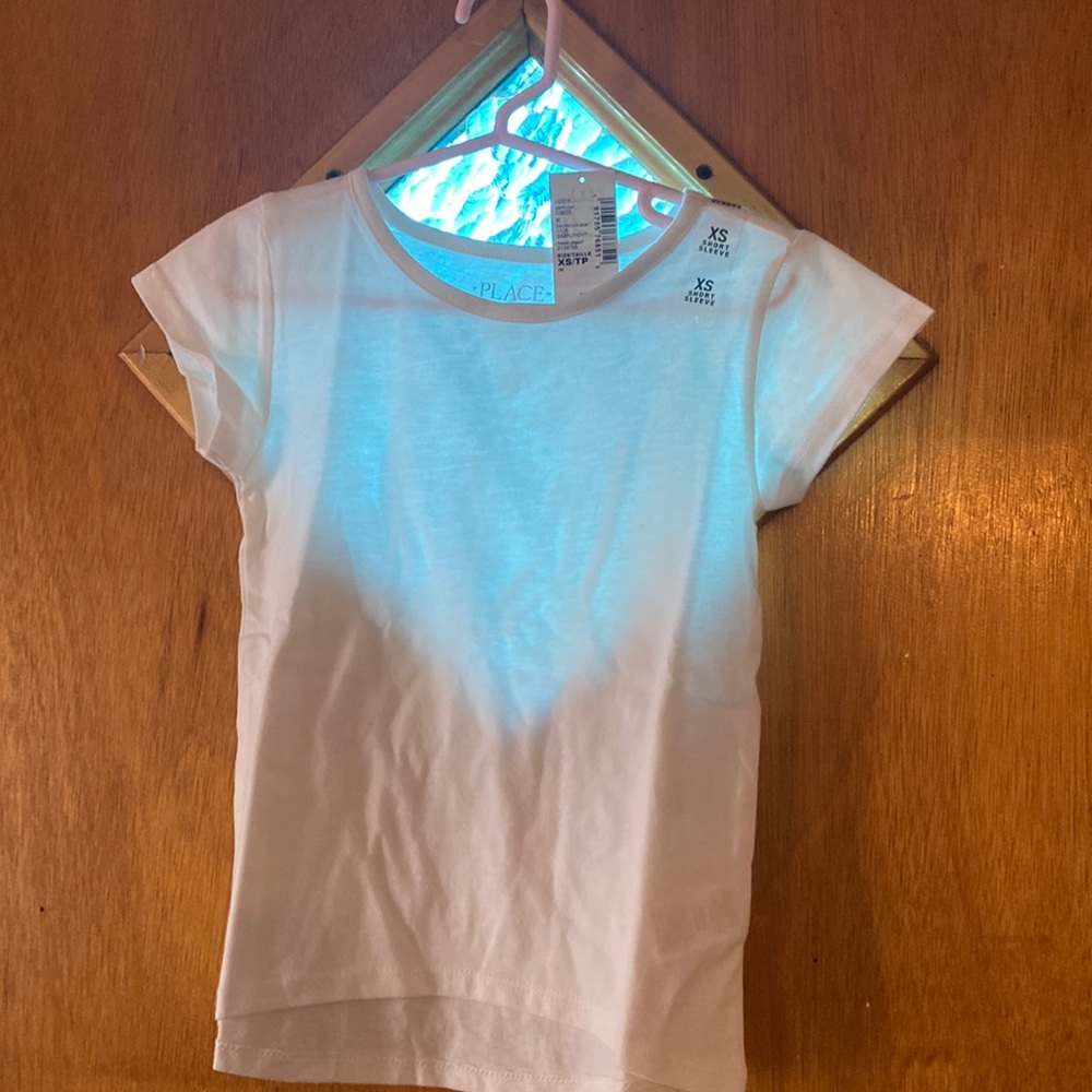 4 Shirts Wht Sz4, Pnk Sz 5T, Peach Sz 5/6 CHILDREN PLACE T-SHIRTS and Levy 5/6.